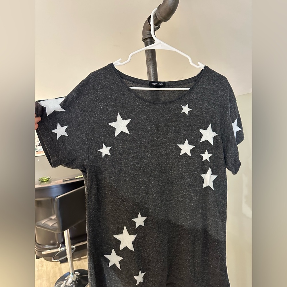 HYE Park and Lune star Stella top